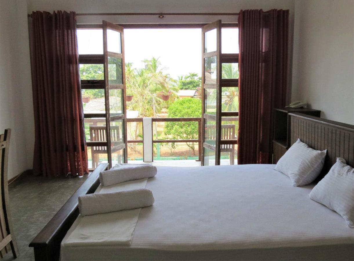 Rise & Set Arugam Bay Otel Dış mekan fotoğraf